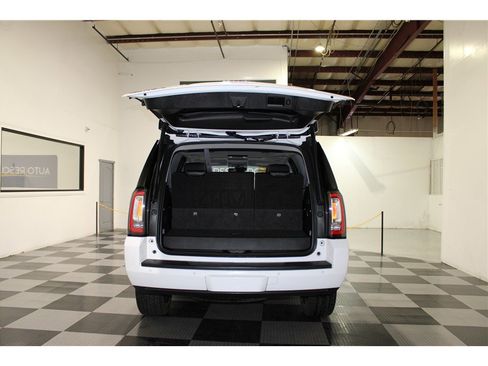 Used 2016 GMC Yukon SLT w/ Open Road Package image 23