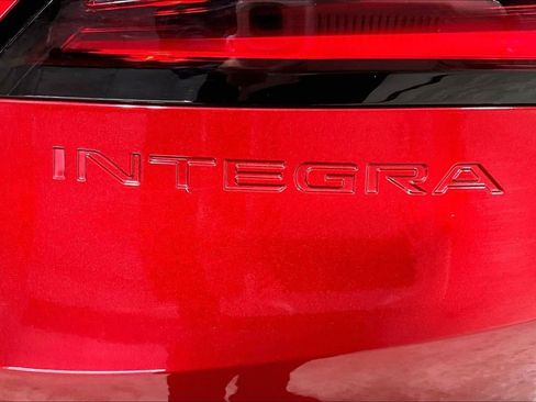 Used 2025 Acura Integra image 40