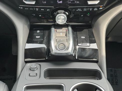 Certified 2026 Acura MDX SH-AWD w/ Technology Package image 19