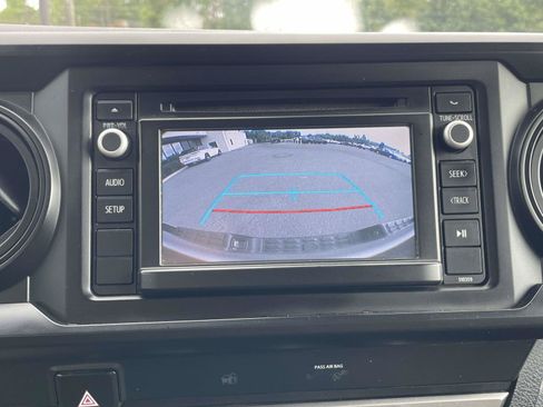 Used 2019 Toyota Tacoma SR w/ SR Convenience Package RWD image 27