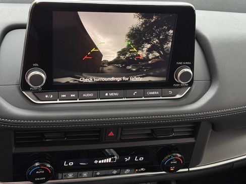 New 2026 Nissan Rogue SV AWD/4WD image 12