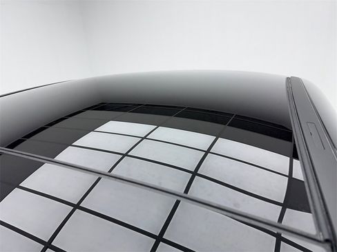 Used 2025 Mercedes-Benz CLA 250 image 13