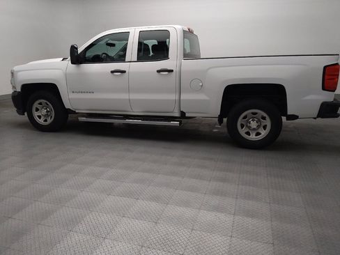 Used 2017 Chevrolet Silverado 1500 W/T RWD image 3