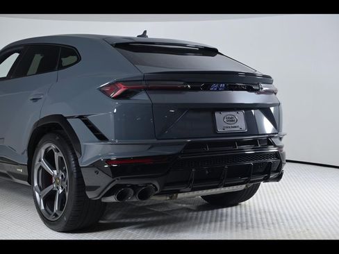 Used 2024 Lamborghini Urus S AWD/4WD image 32