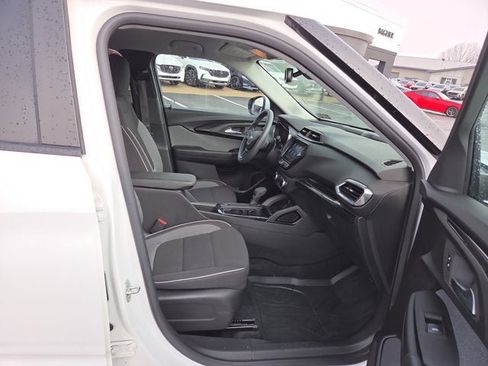 Used 2023 Chevrolet TrailBlazer LT w/ Convenience Package image 15