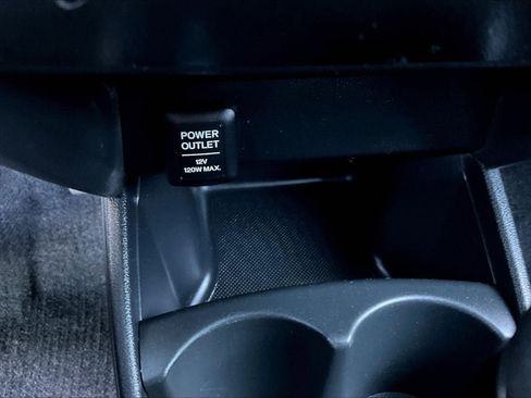 Used 2013 Honda Fit Sport image 16