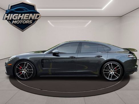 Used 2023 Porsche Panamera GTS w/ Premium Package AWD/4WD image 3