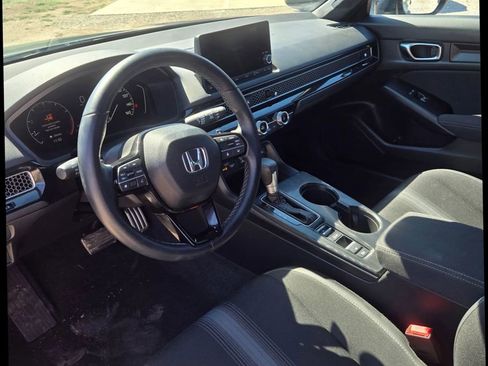 Used 2025 Honda Civic Sport image 10