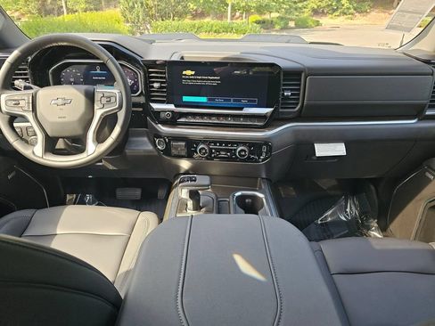 New 2026 Chevrolet Silverado 1500 LT Trail Boss w/ Safety Package AWD/4WD image 23