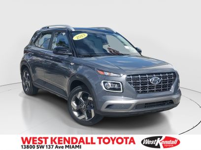 Used 2023 Hyundai Venue Limited