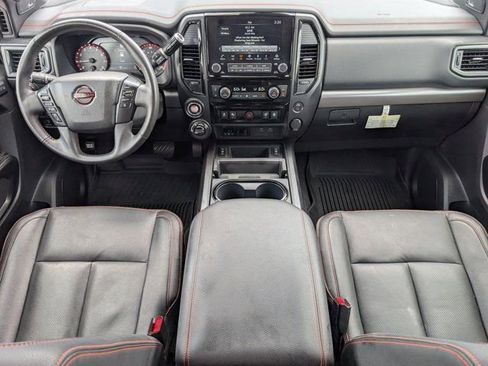 Used 2024 Nissan Titan PRO-4X w/ Pro-4x Convenience Package AWD/4WD image 5