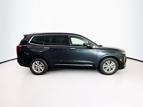 Used 2022 Cadillac XT6 Luxury image 10