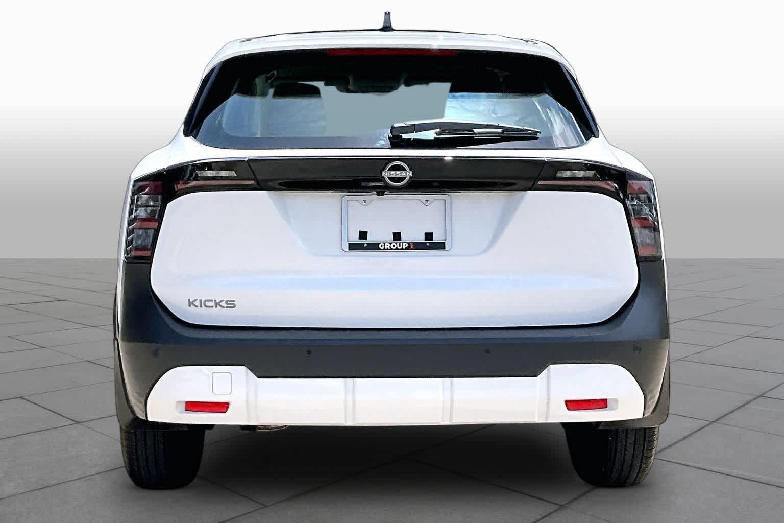 Used 2026 Nissan Kicks S FWD image 5