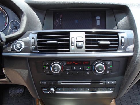 Used 2014 BMW X3 xDrive28i AWD/4WD image 15