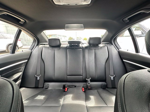 Used 2016 BMW 328i xDrive Sedan AWD/4WD image 46