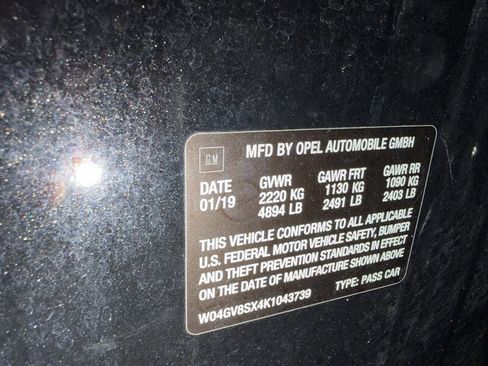 Used 2019 Buick Regal Essence w/ Driver Confidence Package I image 37