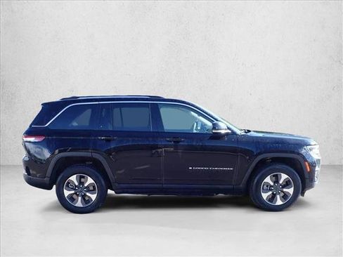 Used 2022 Jeep Grand Cherokee Limited 4xe AWD/4WD image 9