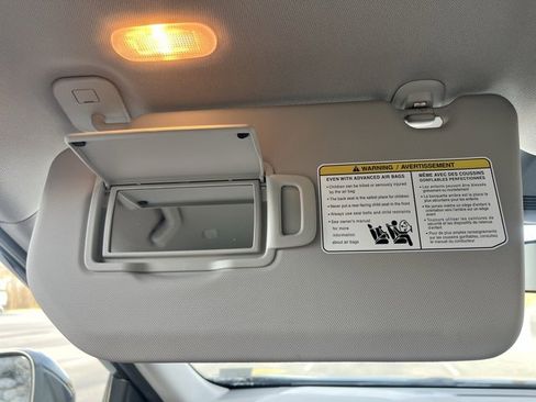 Certified 2023 Nissan Rogue SV image 35