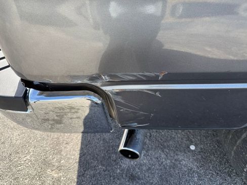 Used 2010 Ford F150 XLT image 21