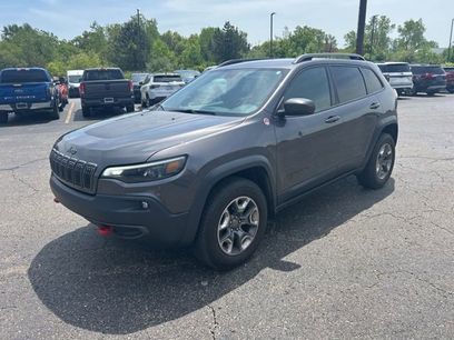 Used 2019 Jeep Cherokee Trailhawk