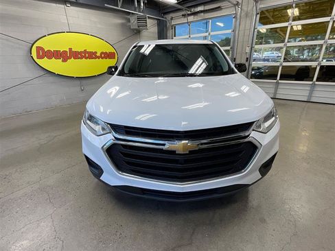 Used 2018 Chevrolet Traverse LS AWD/4WD image 8
