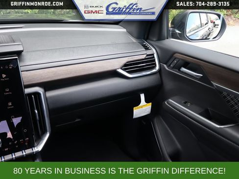New 2026 GMC Acadia Denali w/ Super Cruise Package AWD/4WD image 15