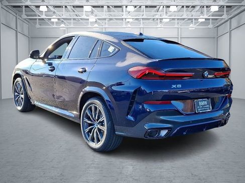 New 2026 BMW X6 xDrive40i w/ Climate Comfort Package image 6
