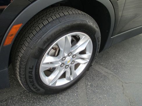 Used 2019 Chevrolet Blazer LT FWD image 13