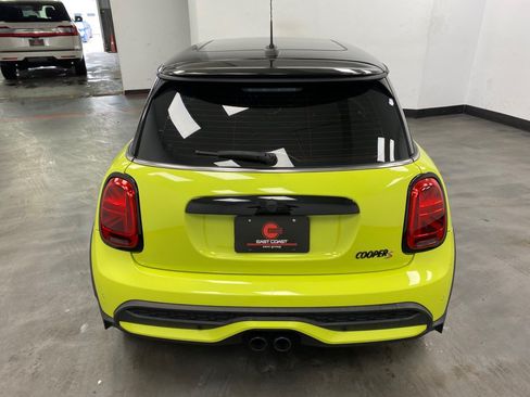 Used 2023 MINI Cooper S FWD image 5