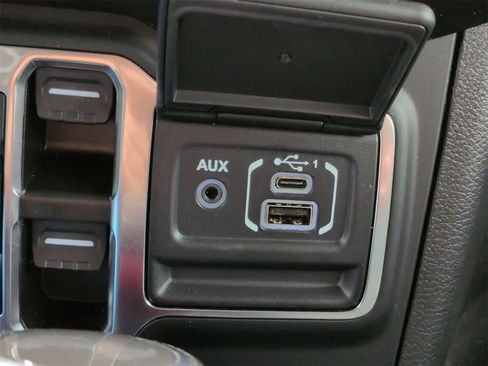 Certified 2022 Jeep Wrangler Unlimited Sport image 29