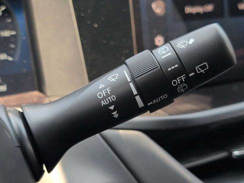 Certified 2026 Subaru Outback Touring AWD/4WD image 25