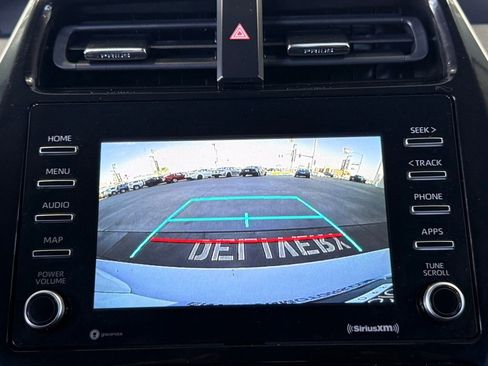 Certified 2021 Toyota Prius L Eco image 27