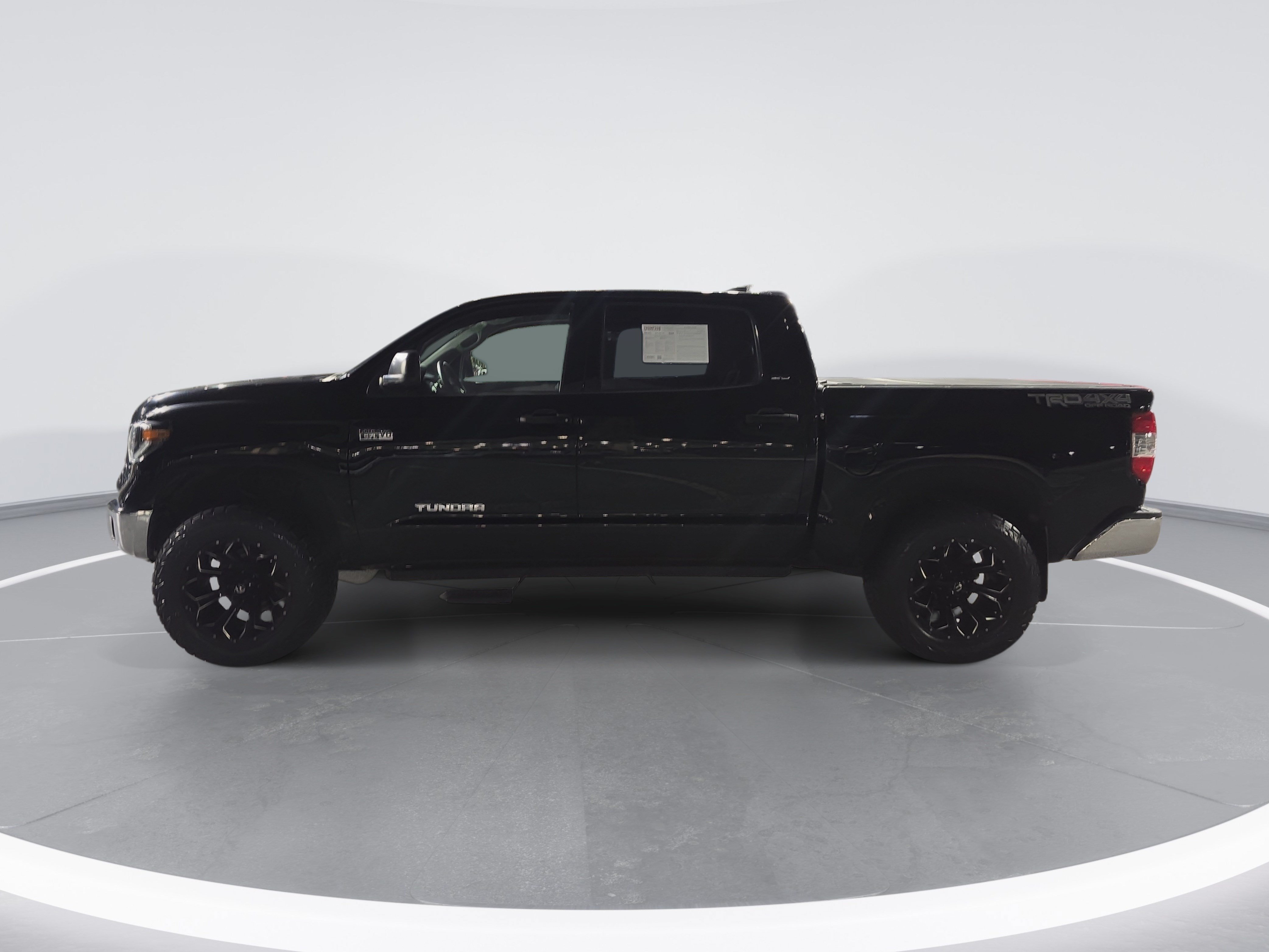Used 2020 Toyota Tundra SR5 w/ TRD Off-Road Plus Package AWD/4WD image 6