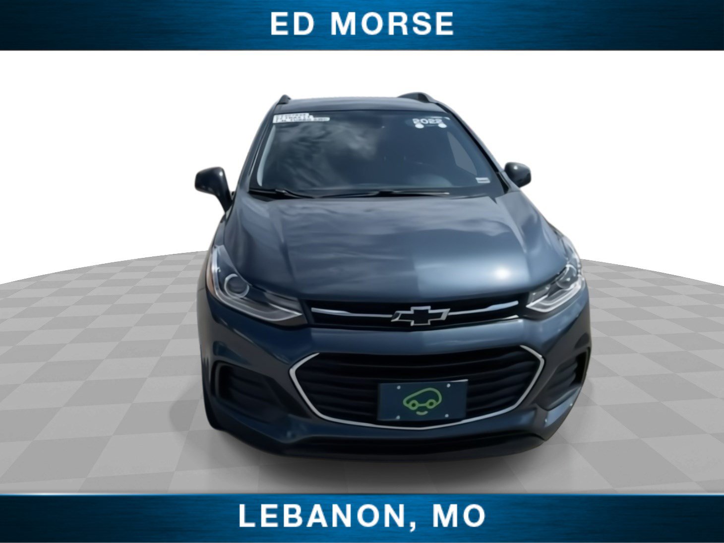 Certified 2022 Chevrolet Trax LT w/ Premium Seat Package AWD/4WD image 3