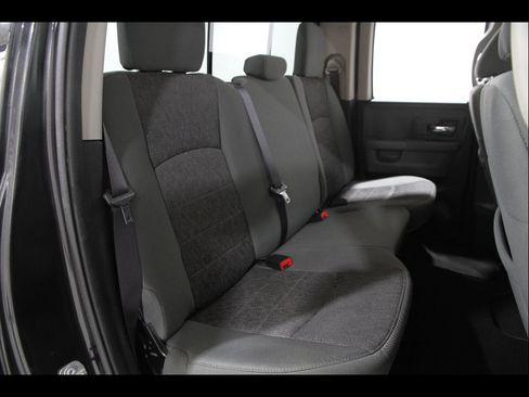 Used 2016 RAM 1500 Big Horn image 17