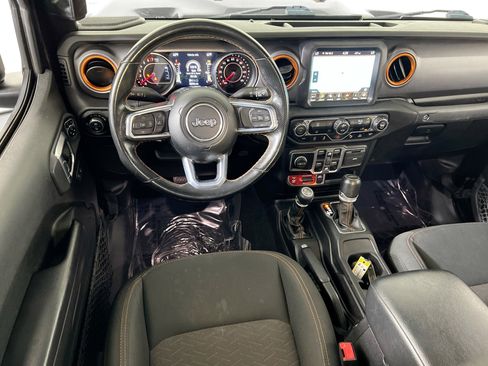 Used 2020 Jeep Gladiator Mojave AWD/4WD image 21