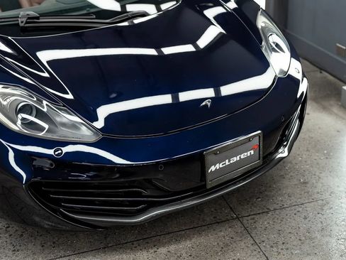 Used 2014 McLaren MP4-12C Spider RWD image 28
