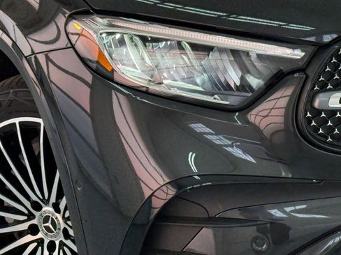 New 2026 Mercedes-Benz GLC 300 image 10