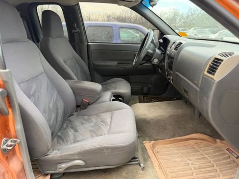 Used 2004 Chevrolet Colorado LS w/ Power Convenience Package image 5