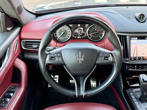 Used 2022 Maserati Levante Modena AWD/4WD image 55