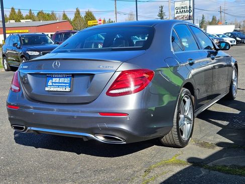 Used 2017 Mercedes-Benz E 300 4MATIC w/ Premium 1 Package image 5