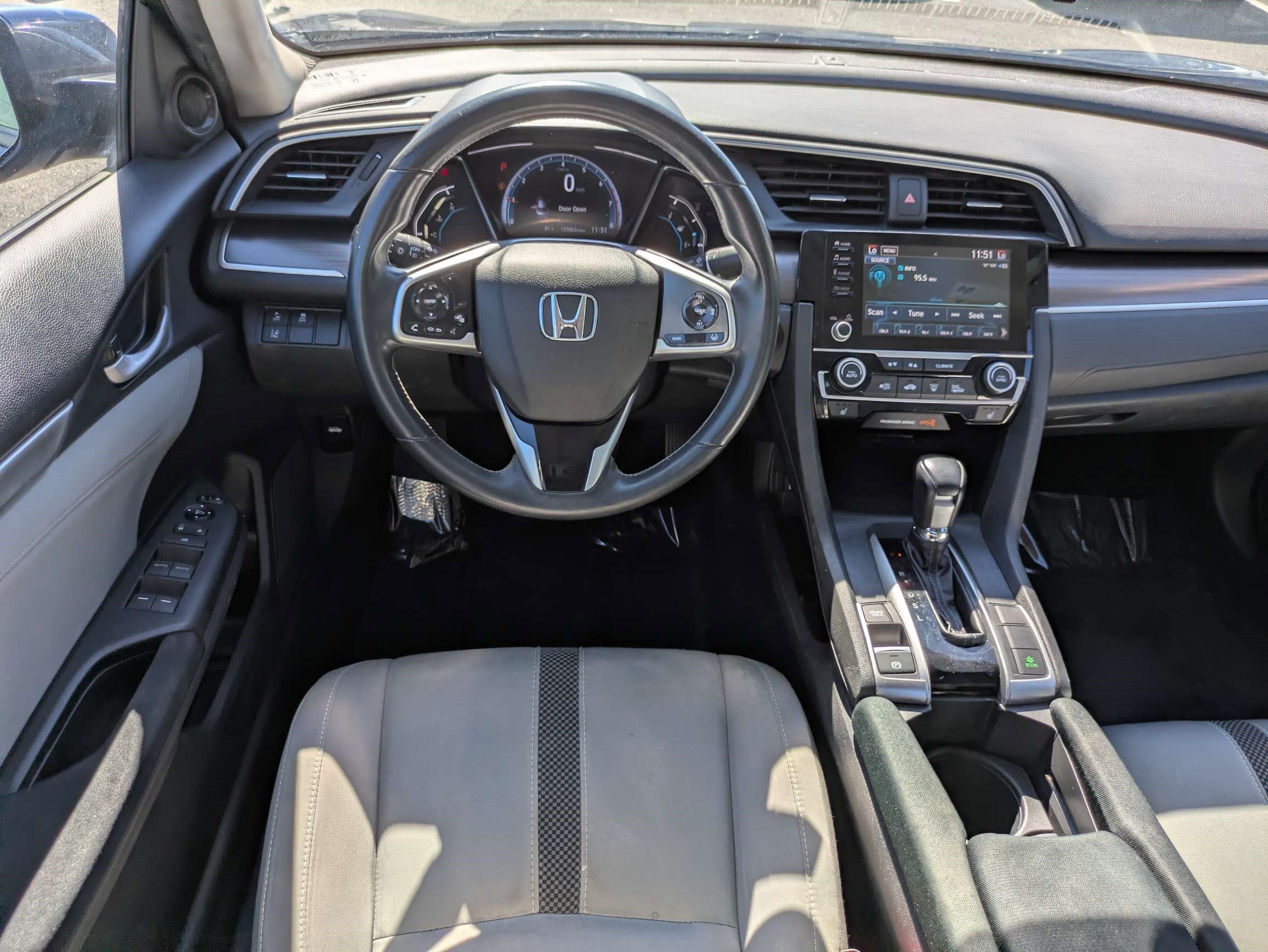 Used 2019 Honda Civic EX image 22