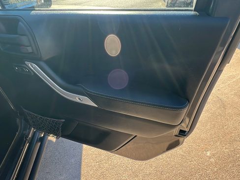 Used 2014 Jeep Wrangler Unlimited Rubicon image 18