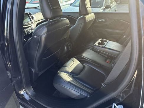 Used 2016 Jeep Cherokee Limited AWD/4WD image 20