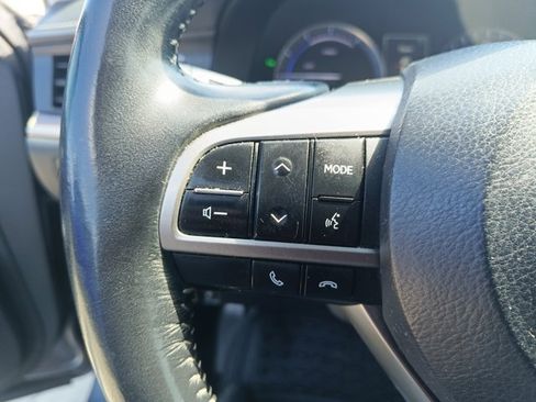 Used 2016 Lexus ES 300h image 9