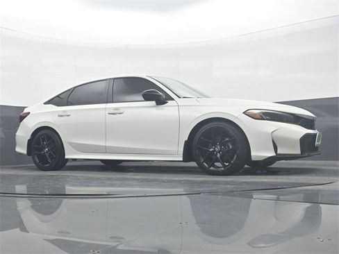 Used 2025 Honda Civic Sport image 27