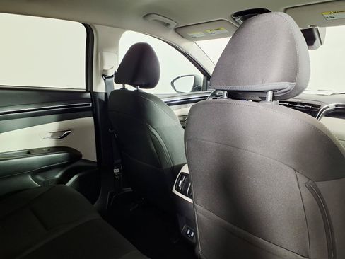 Certified 2024 Hyundai Tucson SEL FWD image 11