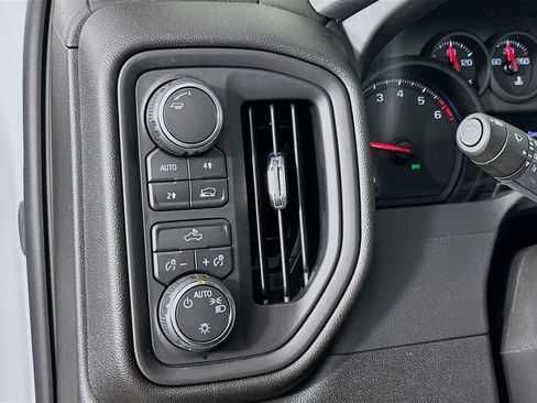 New 2026 Chevrolet Silverado 1500 W/T w/ WT Value Package AWD/4WD image 11