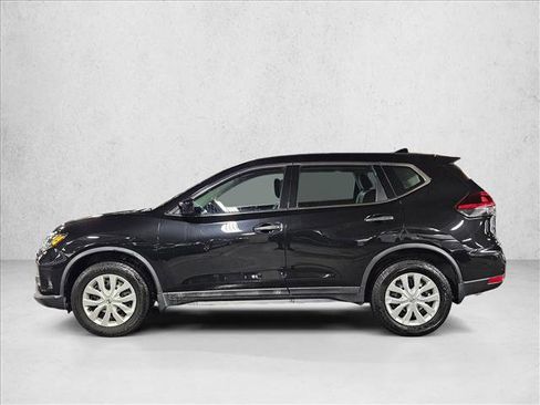 Used 2018 Nissan Rogue S image 8