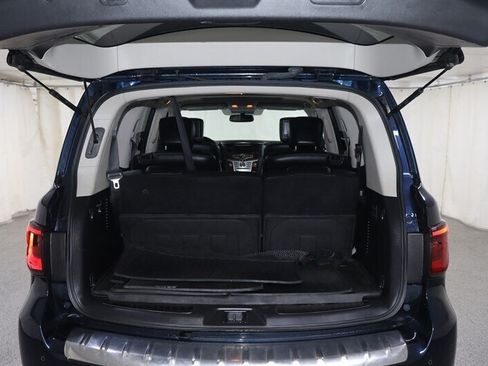 Used 2018 INFINITI QX80 4WD w/ Driver Assistance Package image 40